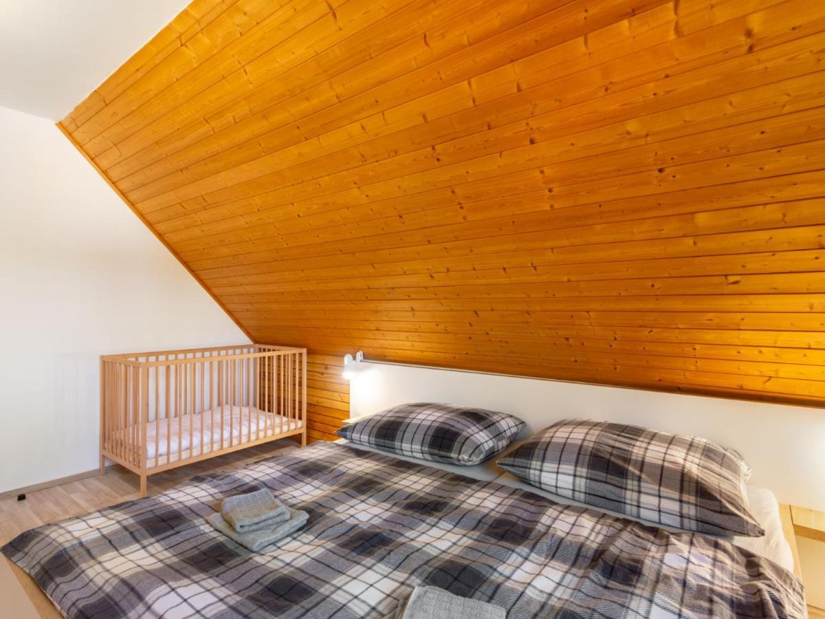 Holiday Home Holiday Hill 58 By Interhome Cista  Exterior foto